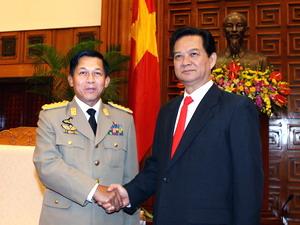 Thủ tướng tiếp tổng tư lệnh vũ trang của Myanmar