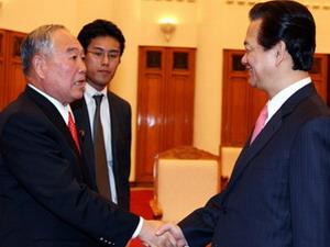 Nhật muốn hợp tác với Việt Nam khai thác đất hiếm