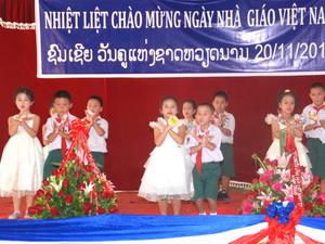 Kỷ niệm ngày Nhà giáo Việt Nam 20/11 tại Lào