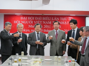 Hội người Việt Nam tại Nhật bầu ban chấp hành mới 
