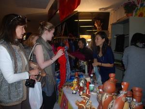 Việt Nam tham gia hội chợ quốc tế Bazaar 2011 