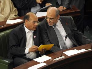 Tổng thống Tunisian Marzouki tuyên thệ nhậm chức