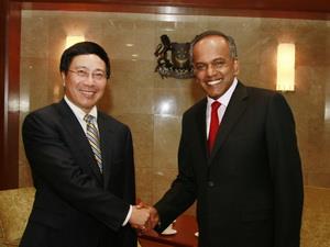 Bộ trưởng Ngoại giao VN thăm chính thức Singapore 