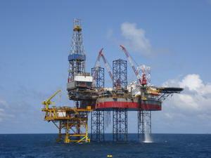 Brunei muốn tăng lao động địa phương cho dầu khí