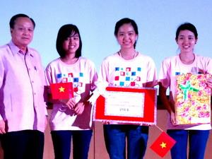 Sinh viên Việt Nam đạt giải nhất cuộc thi tiếng Pháp 