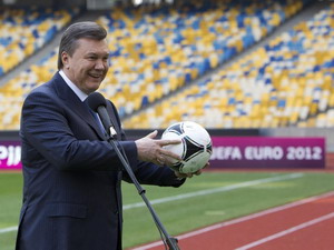 Ukraine tuyên bố sẽ tổ chức thành công EURO-2012