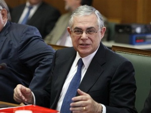 Thủ tướng của Hy Lạp Lucas Papademos từ chức