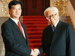 Việt Nam-Singapore thống nhất nâng tầm quan hệ