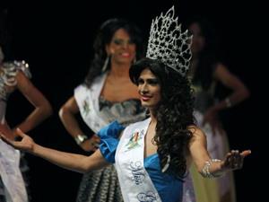 Nicaragua: Họa sĩ 1,8m đoạt giải Miss Gay đầu tiên