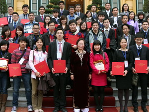 Các du học sinh Việt khẳng định bản lĩnh, trí tuệ