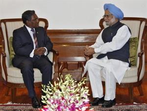 Tổng thống Maldives thăm Ấn Độ để tìm kiếm ủng hộ