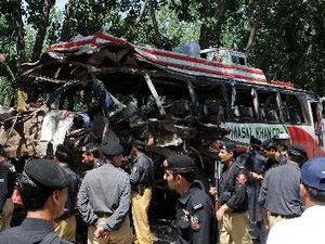 Đánh bom tại Pakistan, hơn 60 người thương vong