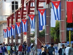 Nhân dân Cuba kỷ niệm 52 năm Cách mạng thành công