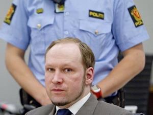 Luật sư bên bị đòi tha bổng sát thủ Na Uy Breivik