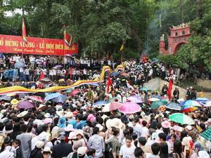 Người Việt tại Bangladesh gặp mặt nhân ngày Giỗ tổ
