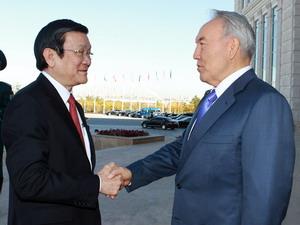 Hai nước Việt Nam-Kazakhstan ra tuyên bố chung