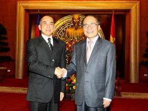 Chủ tịch QH tiếp Quốc vương Campuchia Sihamoni