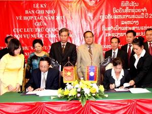 Việt Nam-Lào hợp tác về lĩnh vực văn thư, lưu trữ