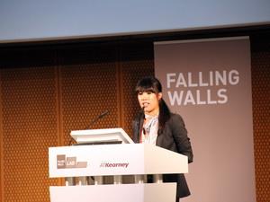 Cô gái gốc Việt tiếp tục đoạt giải Falling Walls Lab