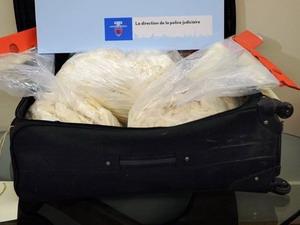 Đức tịch thu lượng lớn cocain trị giá 1,6 triệu euro 