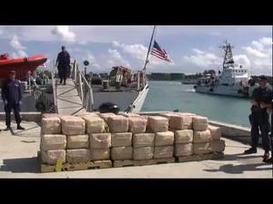 Bắt tàu đánh cá chở hơn 1 tấn cocain ở Costa Rica