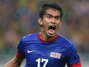 AFF Cup: Thái Lan hòa may mắn trước Malaysia