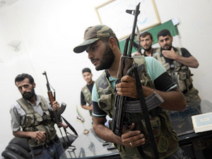 Phiến quân Syria dọa tấn công ĐSQ Ukraine và Nga 