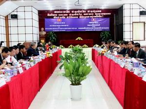 Việt Nam-Lào đẩy mạnh hợp tác lĩnh vực tài chính