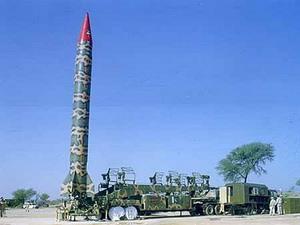 Pakistan đẩy mạnh phát triển khả năng hạt nhân