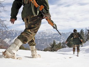 Ấn Độ cảnh báo Pakistan về vụ đụng độ ở Kashmir