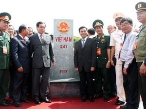 Xây dựng đường biên giới VN-Campuchia hữu nghị