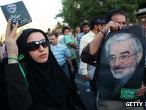 Iran bắt giữ con gái của nhân vật đối lập Mousavi