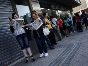 Số người thất nghiệp Tây Ban Nha vượt mốc 5 triệu