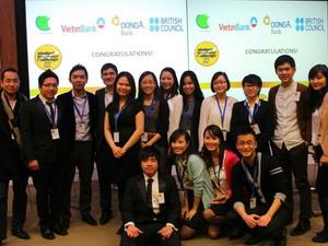 Đầu tư ảo - sân chơi bổ ích cho sinh viên Việt tại Anh
