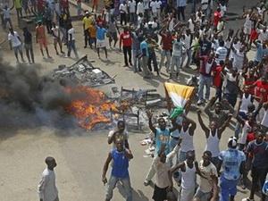 LHQ: Cote d'Ivoire đang đứng bên bờ nội chiến