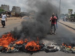 5 nước kêu gọi chấm dứt bạo lực ở Cote d’Ivoire