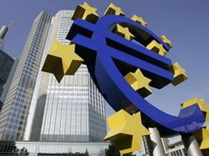 Lãi suất trái phiếu khu vực đồng euro tăng mạnh
