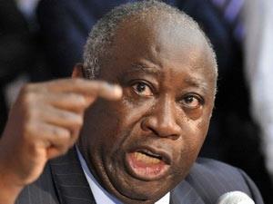 Lực lượng của ông Gbagbo đề nghị ngừng bắn