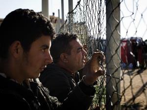 Italy và Tunisia giải quyết vấn đề nhập cư trái phép 