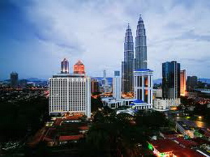 Malaysia công bố 12 dự án đầu tư trị giá 3,7 tỷ USD