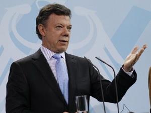 Colombia thừa nhận về “xung đột vũ trang nội bộ”