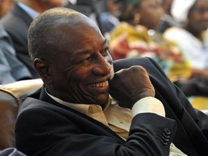Tân tổng thống Guinea lập ủy ban hòa giải dân tộc