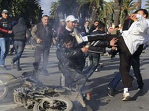 Bạo động tại Tunisia làm nhiều người thương vong 
