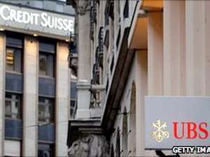 Thụy Sĩ tính siết chặt vốn với Credit Suisse, UBS