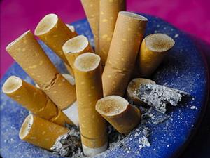Bỉ cấp gạt tàn thuốc lá nhằm bảo vệ môi trường