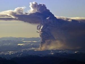 Argentina vật lộn giảm thiệt hại vì núi lửa Puyehue