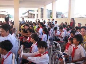 Trường người Việt tại Campuchia khai giảng năm học