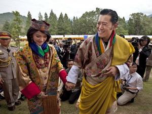 Quốc vương Bhutan kết hôn cùng một sinh viên