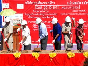 Doanh nghiệp Việt xây tặng trường học cho Lào